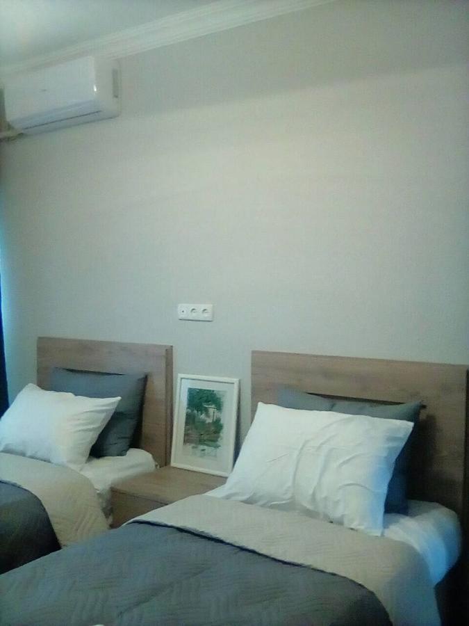 Room 4 U Signagi Exterior foto
